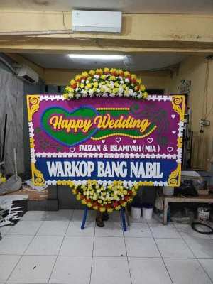 Papan Bunga di Undar Andir Kragilan